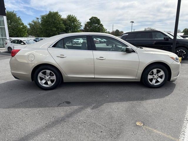 2015 Chevrolet Malibu 4dr Sdn LS w/1FL