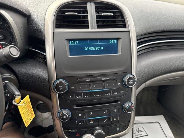 2015 Chevrolet Malibu 4dr Sdn LS w/1FL