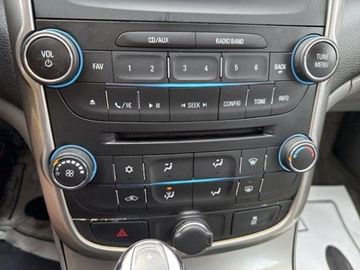 2015 Chevrolet Malibu 4dr Sdn LS w/1FL
