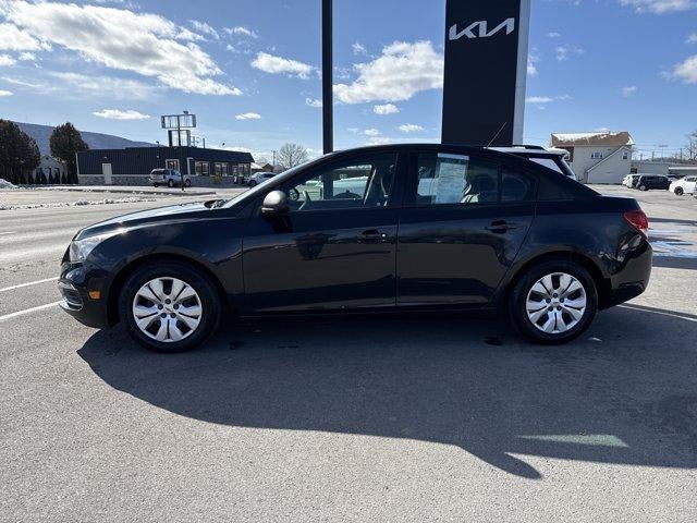 2016 Chevrolet Cruze Limited Sedan LS (Automatic)