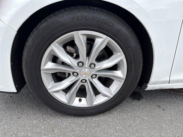 2023 Chevrolet Malibu 4dr Sdn 1LT