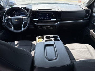 2023 Chevrolet Silverado 1500 Crew Cab Short Box 4-Wheel Drive LT 2FL