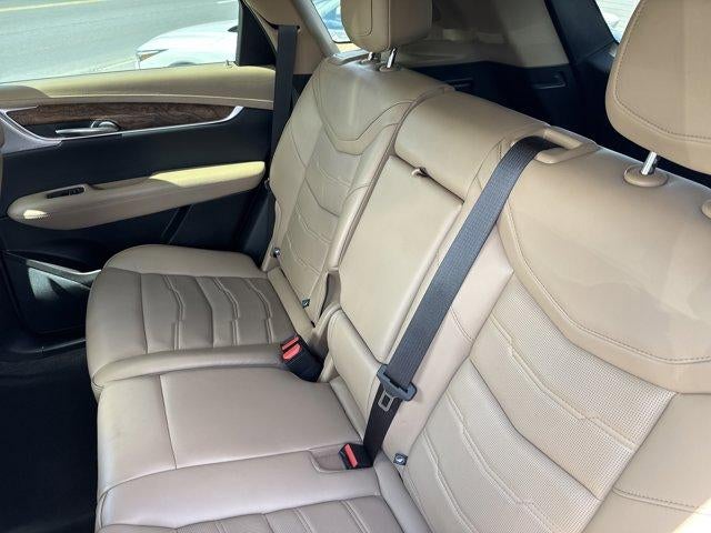 2022 Cadillac XT5 AWD 4dr Premium Luxury