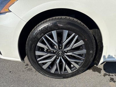 2023 Nissan Altima 2.5 SV AWD Sedan