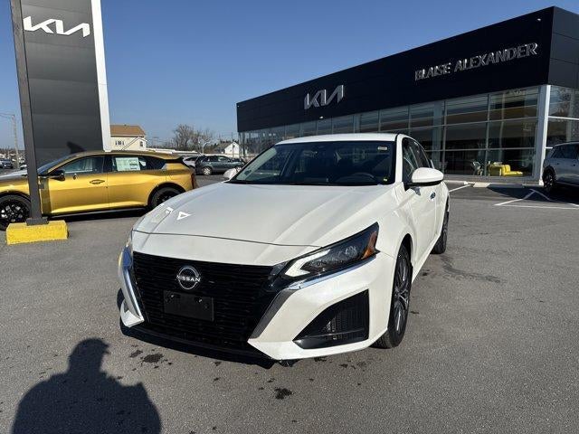 2023 Nissan Altima 2.5 SV AWD Sedan