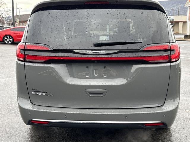 2023 Chrysler Pacifica Touring L FWD