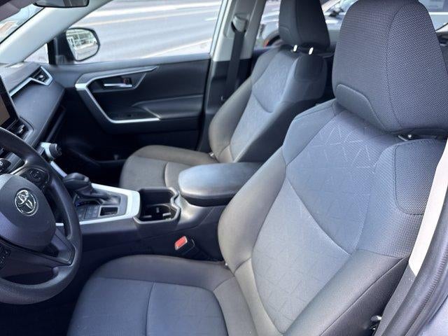 2025 Toyota RAV4 XLE AWD (Natl)