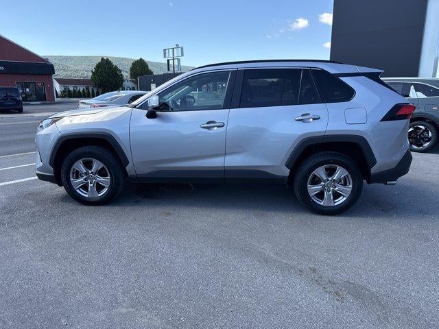 2025 Toyota RAV4 XLE AWD (Natl)