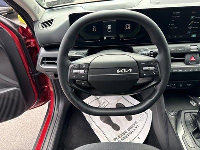 2025 Kia K4 LXS FWD