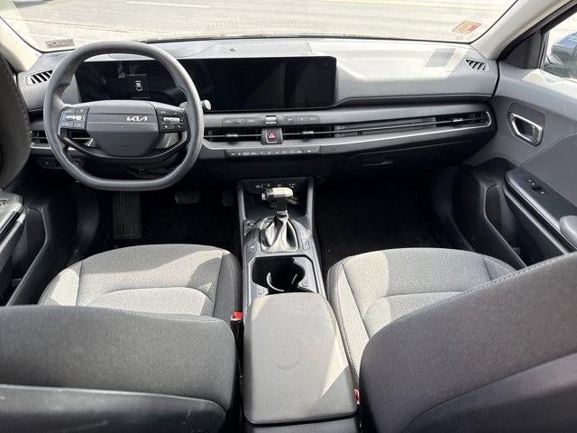 2025 Kia K4 LX FWD