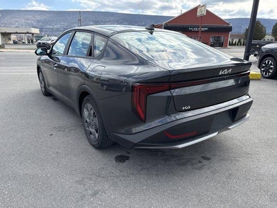 2025 Kia K4 LX FWD