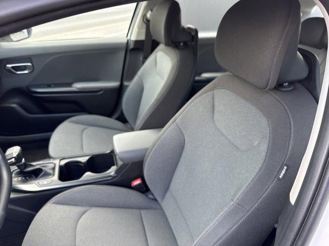 2025 Kia K4 LX FWD