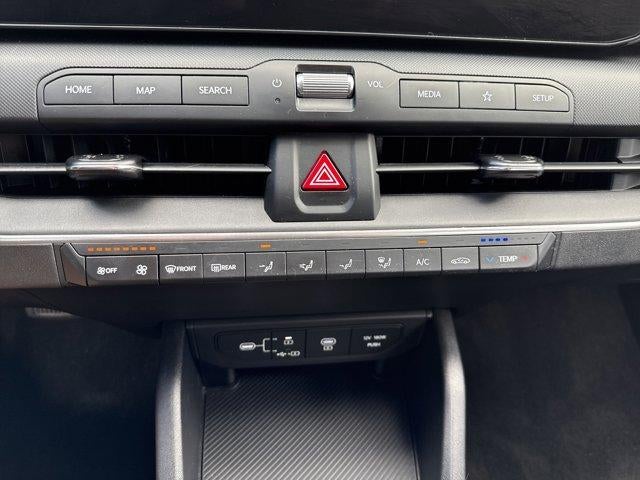 2025 Kia K4 LX FWD