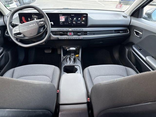 2025 Kia K4 LX FWD