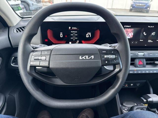 2025 Kia K4 LX FWD