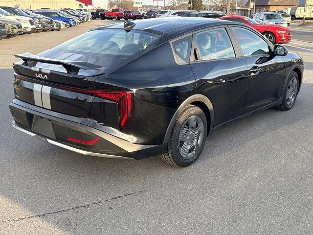 2025 Kia K4 LX FWD