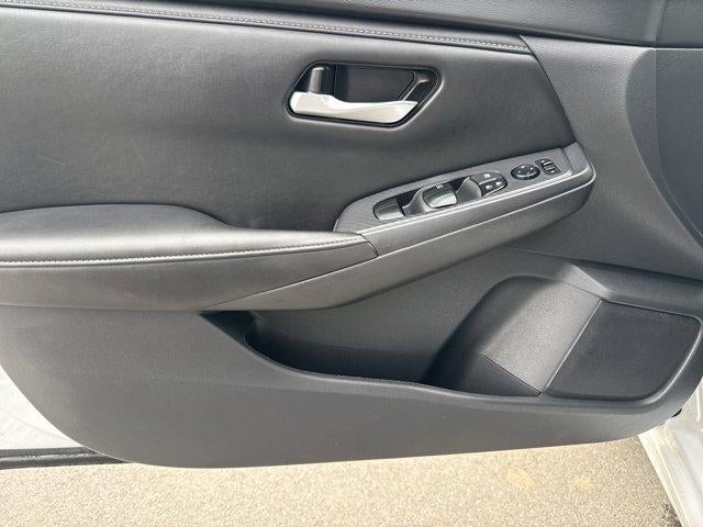 2024 Nissan Sentra SV CVT