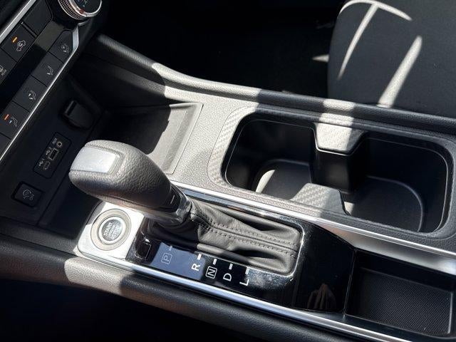 2024 Nissan Sentra SV CVT