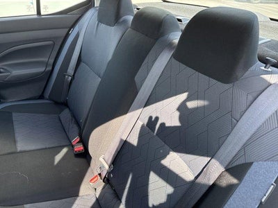 2025 Nissan Versa SV CVT