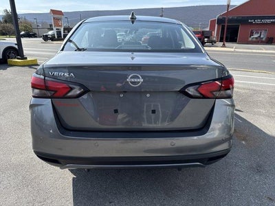 2025 Nissan Versa SV CVT