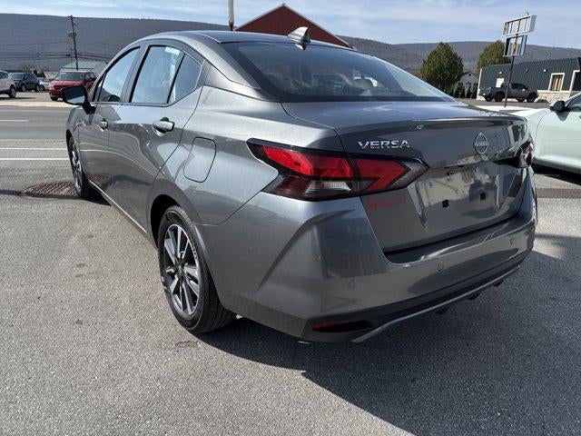 2025 Nissan Versa SV CVT