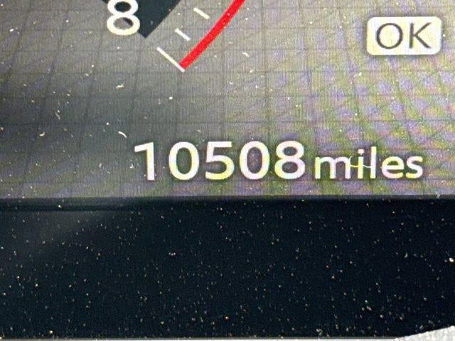 2025 Nissan Kicks SR AWD