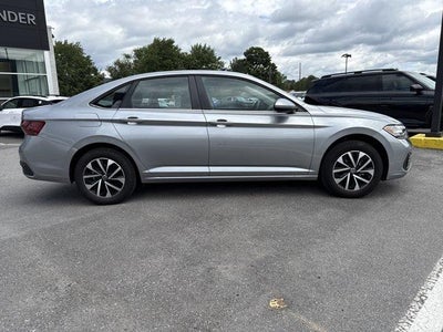 2024 Volkswagen Jetta S Auto