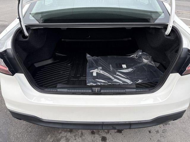 2025 Subaru Legacy AWD