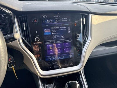 2022 Subaru Outback Premium CVT