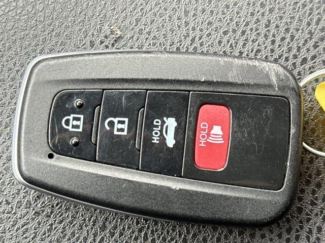 2021 Toyota Camry XSE Auto (Natl)