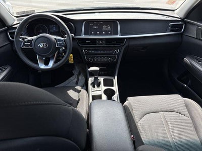 2020 Kia Optima LX Auto