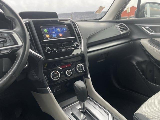 2022 Subaru Forester Premium CVT