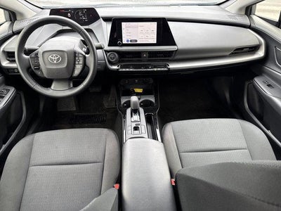 2024 Toyota Prius LE (Natl)