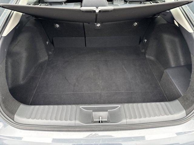 2024 Toyota Prius LE (Natl)