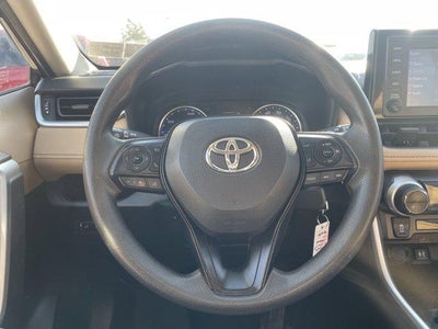 2019 Toyota RAV4 Hybrid LE AWD (Natl)