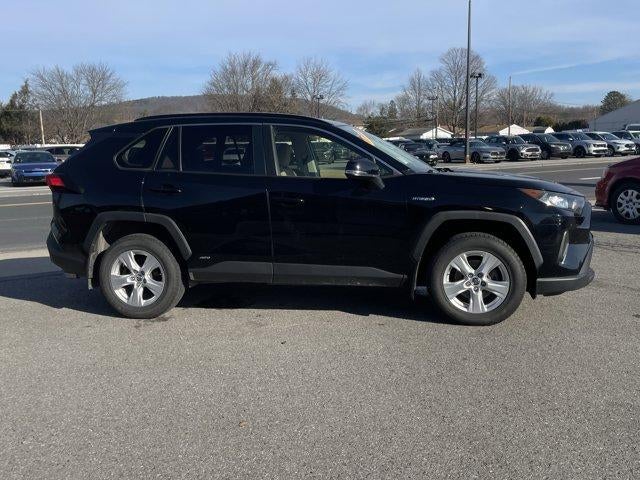 2019 Toyota RAV4 Hybrid LE AWD (Natl)