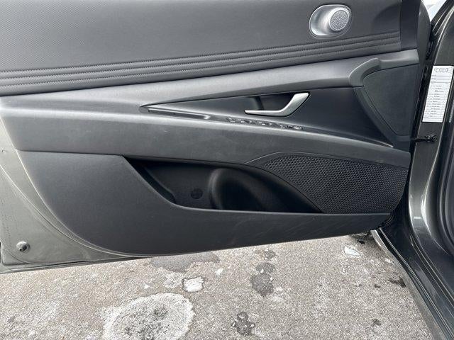 2025 Hyundai ELANTRA SEL Convenience IVT