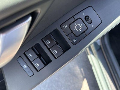 2023 Kia Niro EX FWD