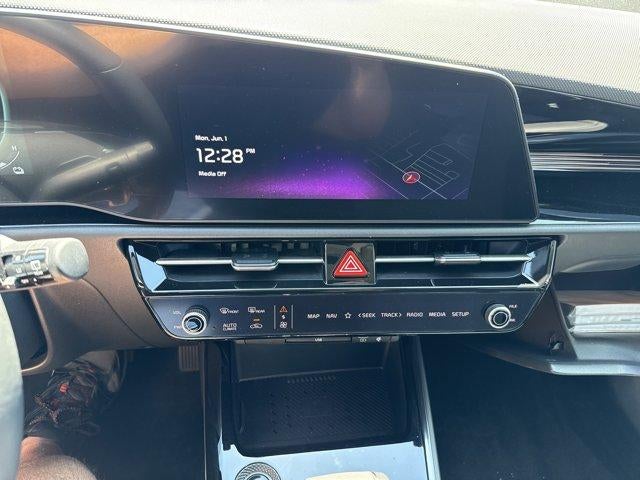 2023 Kia Niro EX FWD