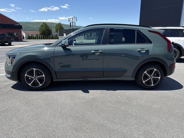 2023 Kia Niro EX FWD