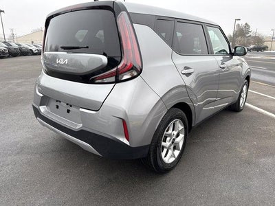 2025 Kia Soul LX FWD