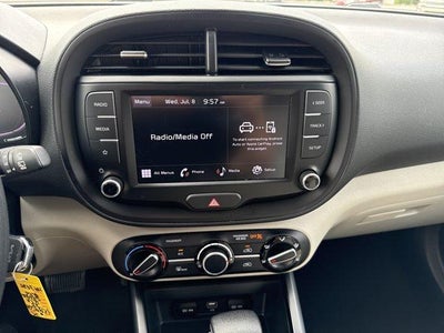 2023 Kia Soul LX IVT