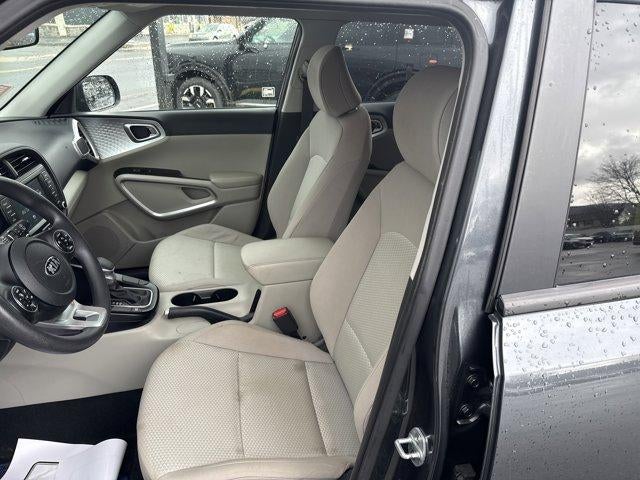 2020 Kia Soul LX IVT