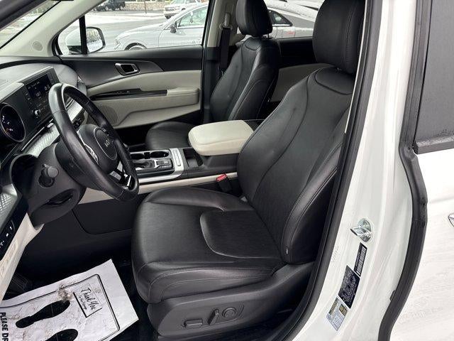 2024 Kia Carnival LX FWD w/Seat Pkg