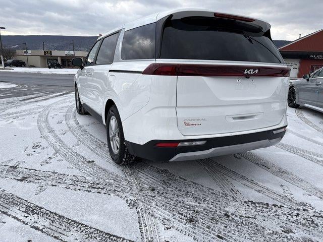 2024 Kia Carnival LX FWD w/Seat Pkg