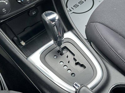 2013 Chrysler 200 4dr Sdn Touring