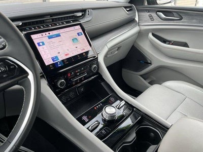 2022 Jeep Grand Cherokee 4xe Overland 4x4