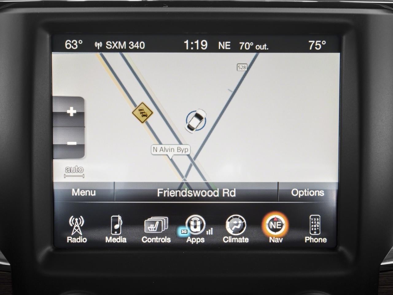 2016 RAM 1500 4WD Crew Cab 5.7 Ft Box Laramie