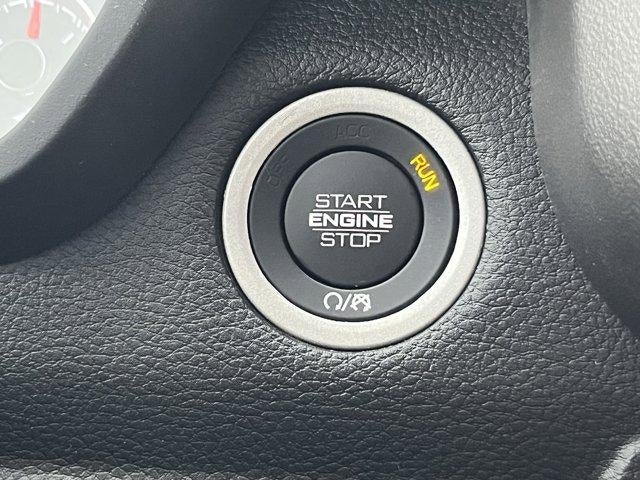 2022 RAM 1500 Big Horn 4x4 Crew Cab 5'7" Box