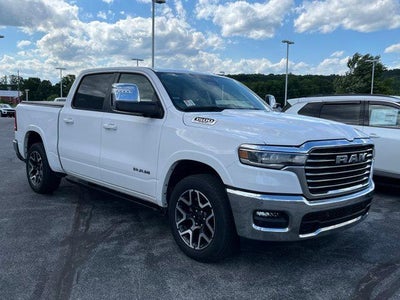 2025 RAM 1500 Laramie 4x4 Crew Cab 5'7" Box